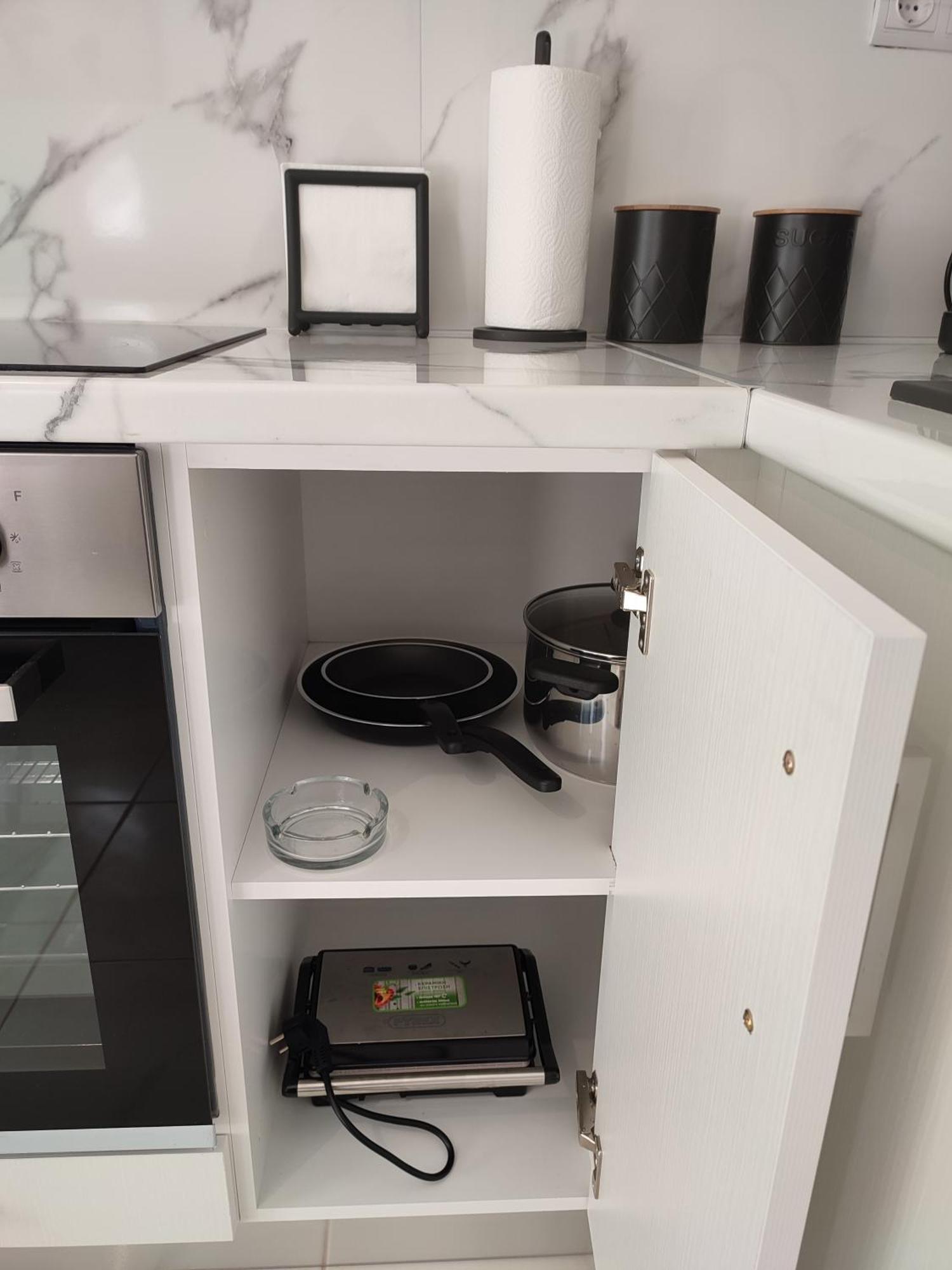Elegant & Modern Apartment Near To Athens Riviera 比雷埃夫斯 外观 照片